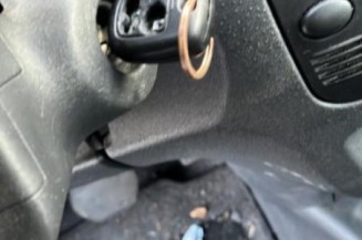 Com (Bloc Contacteur Tournant+Commodo Essuie Glace+Commodo Phare) CITROEN C3 1