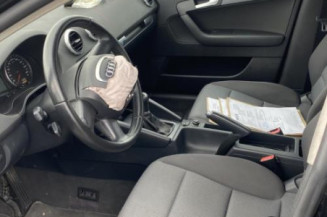 Amortisseur avant droit AUDI A3 2