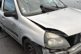 Aile avant droit RENAULT CLIO 2