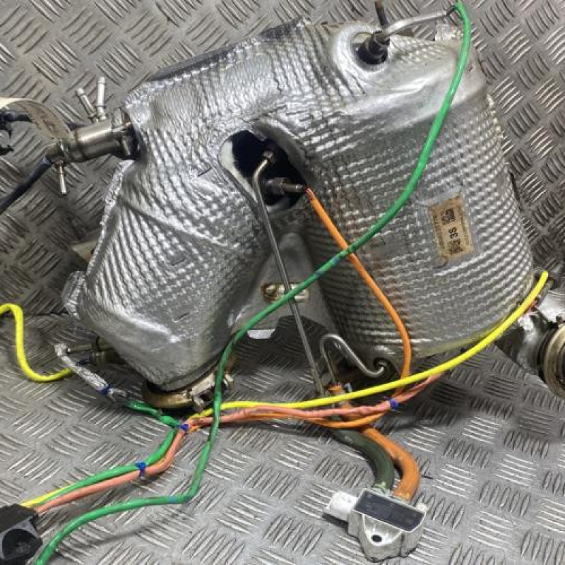 Catalyseur (echappement) RENAULT CLIO 5 Photo n°8