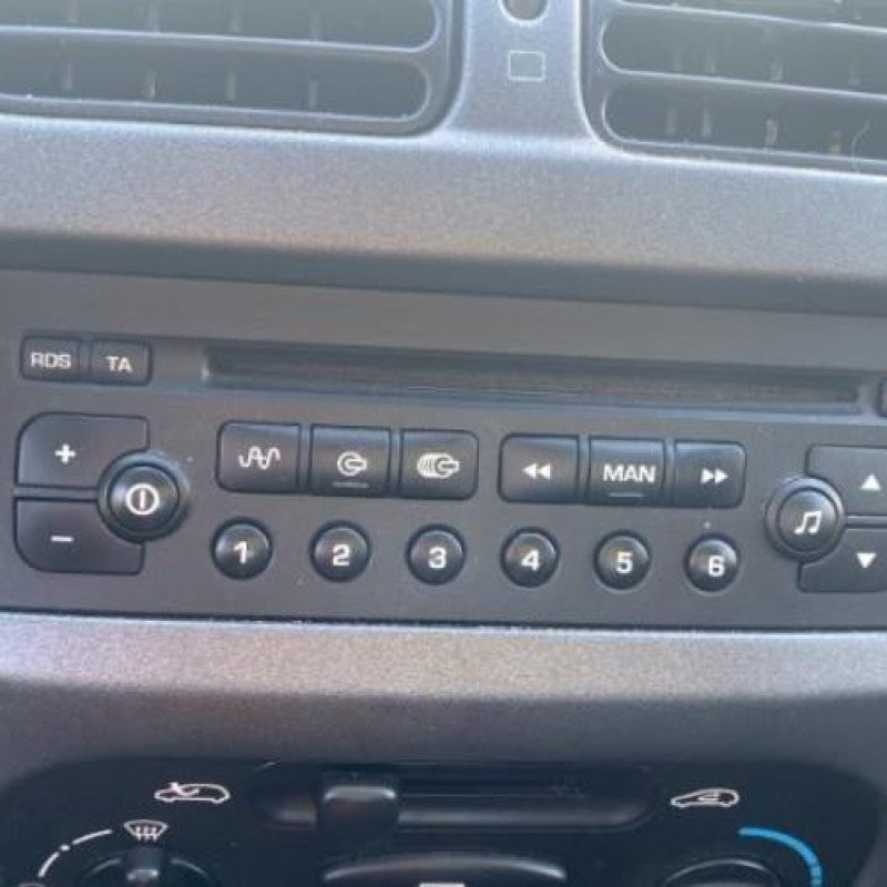 Aile avant gauche PEUGEOT 206 Photo n°6