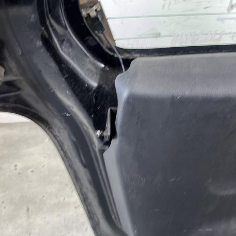 Malle/Hayon arriere OPEL AGILA A Photo n°11