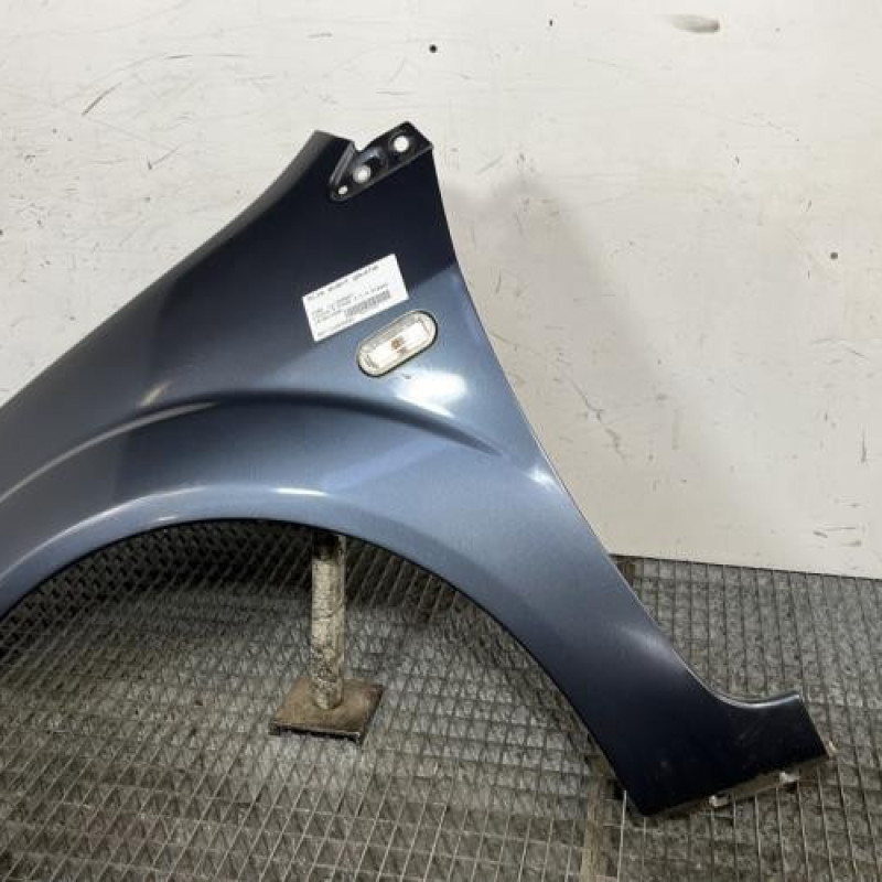 Aile avant gauche FORD FIESTA 5 Photo n°3