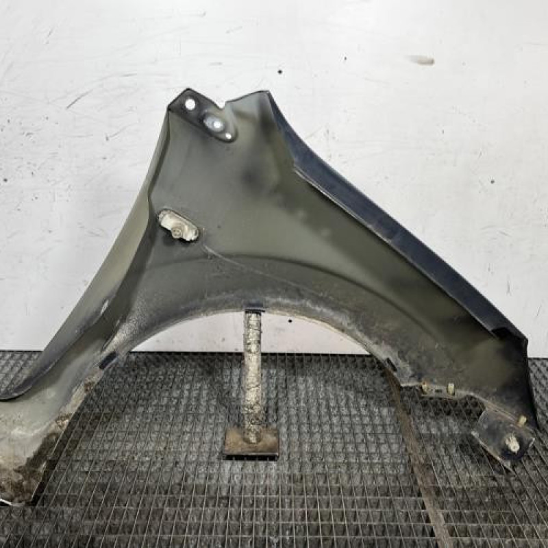 Aile avant gauche FORD FIESTA 5 Photo n°4