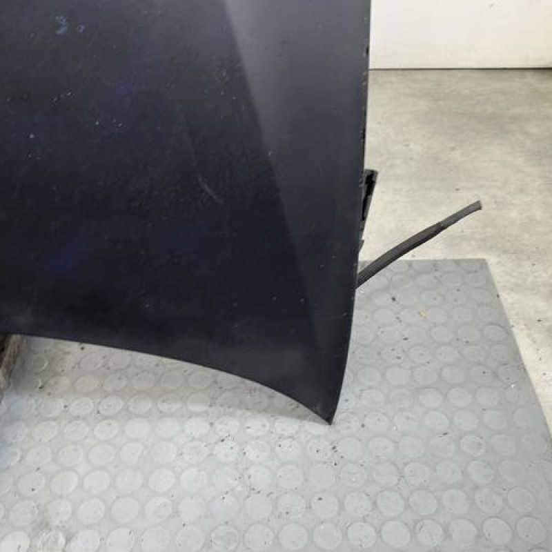 Capot BMW SERIE 3 E46 Photo n°4