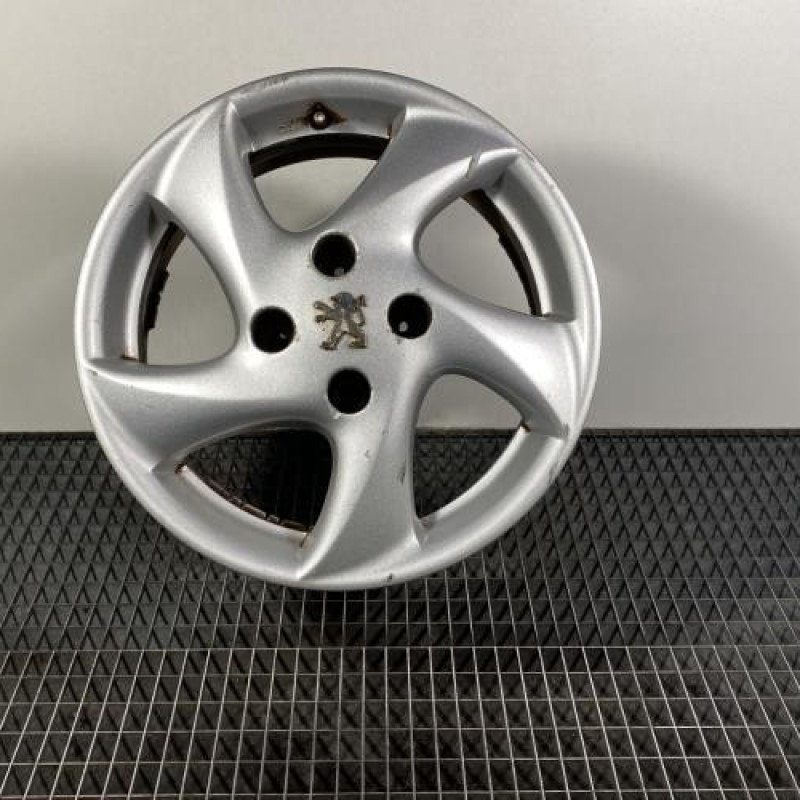 Jante PEUGEOT 206 Photo n°1