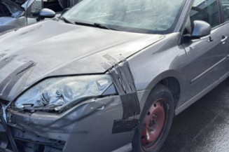 Vitre avant droit RENAULT LAGUNA 3