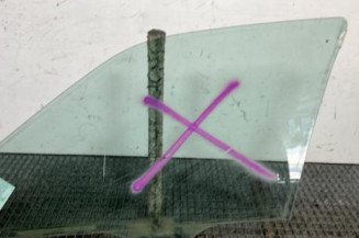 Vitre avant droit PEUGEOT 406