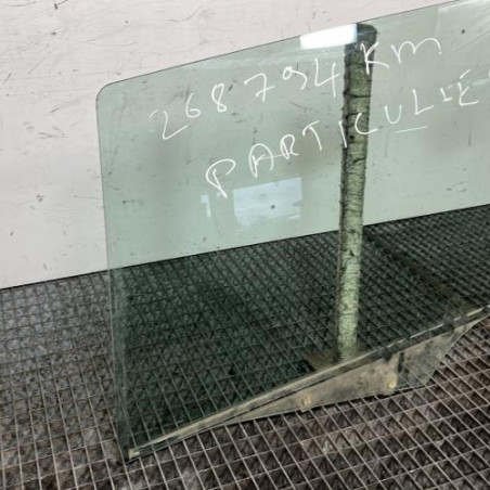 Vitre arriere gauche PEUGEOT 307