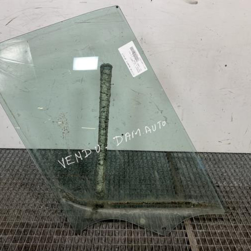 Vitre avant droit RENAULT MASTER 3 Photo n°1