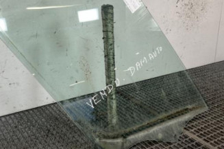 Vitre avant droit RENAULT MASTER 3