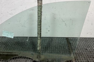 Vitre avant droit SKODA FABIA 1