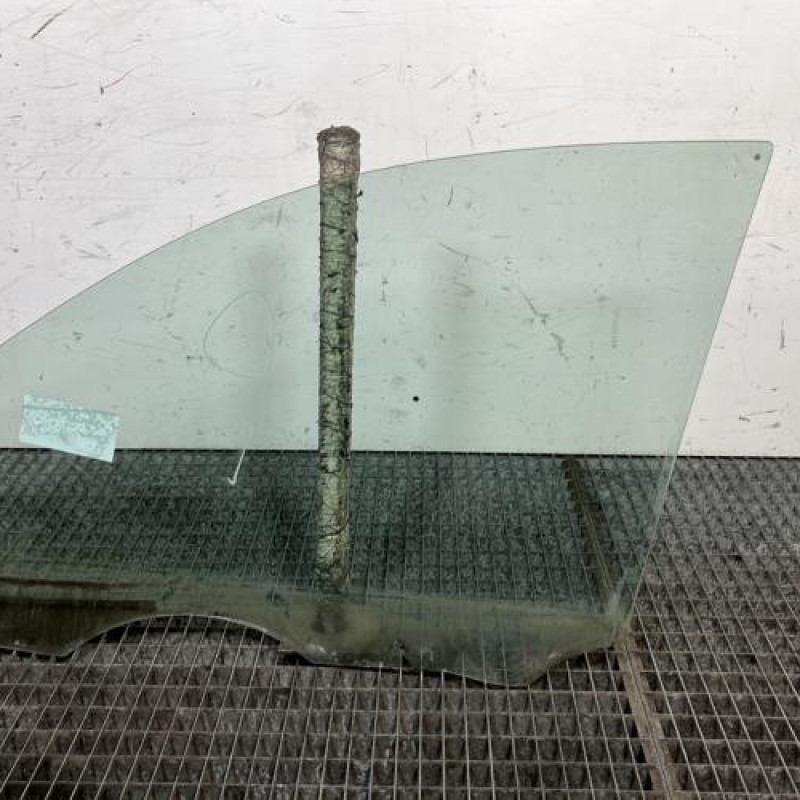 Vitre avant droit SKODA FABIA 1 Photo n°4