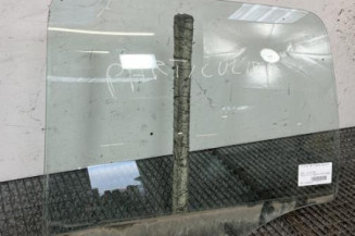 Vitre arriere droit OPEL AGILA A