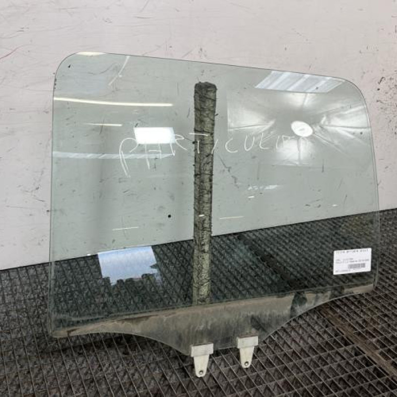 Vitre arriere droit OPEL AGILA A Photo n°2