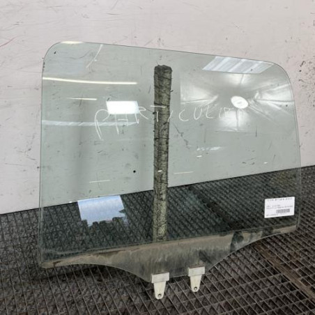 Vitre arriere droit OPEL AGILA A