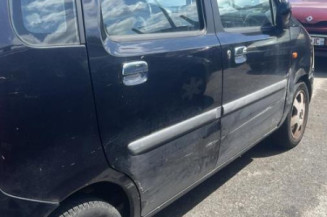 Vitre arriere droit OPEL AGILA A