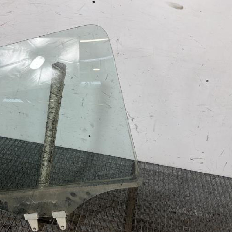 Vitre arriere gauche OPEL AGILA A Photo n°3