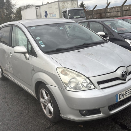 TOYOTA COROLLA VERSO 2 PHASE 1 2.2 D4D - 16V TURBO