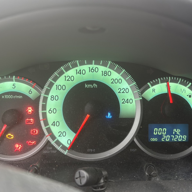 TOYOTA COROLLA VERSO 2 PHASE 1 2.2 D4D - 16V TURBO Photo n°20