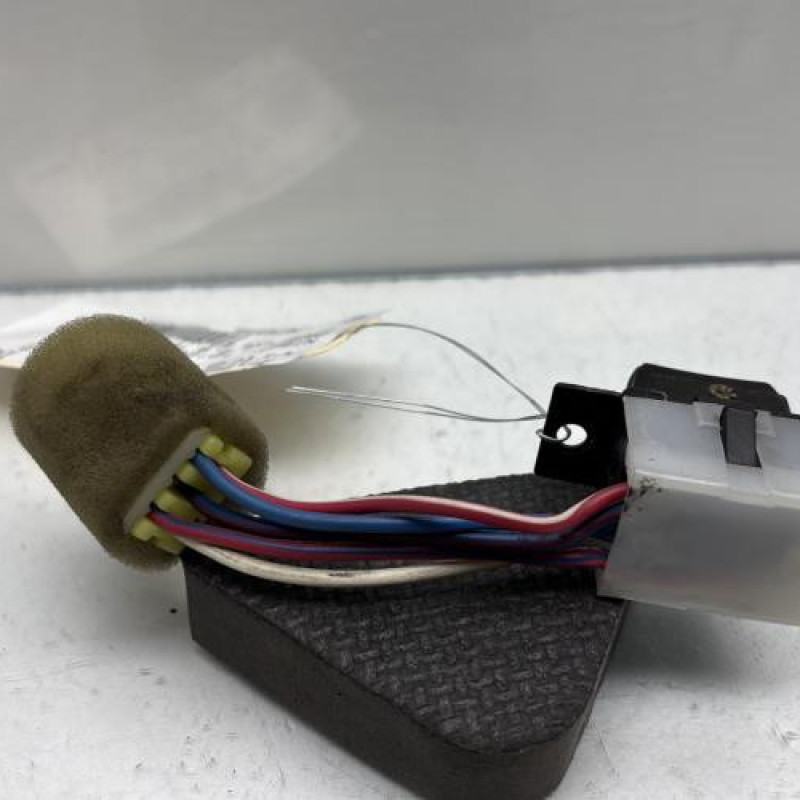 Interrupteur de leve vitre avant droit NISSAN PATROL 1 Photo n°3