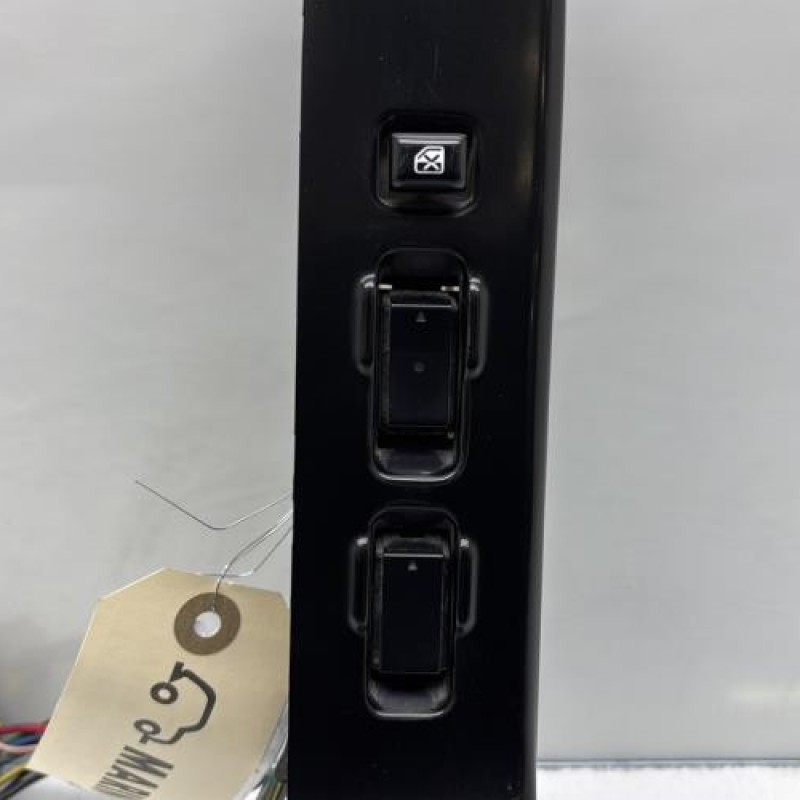 Interrupteur de leve vitre avant gauche NISSAN PATROL 1 Photo n°2