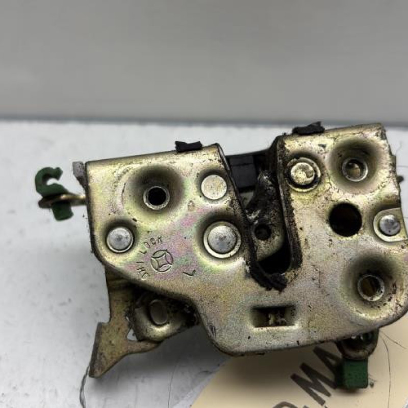 Serrure avant gauche NISSAN PATROL 1 Photo n°3