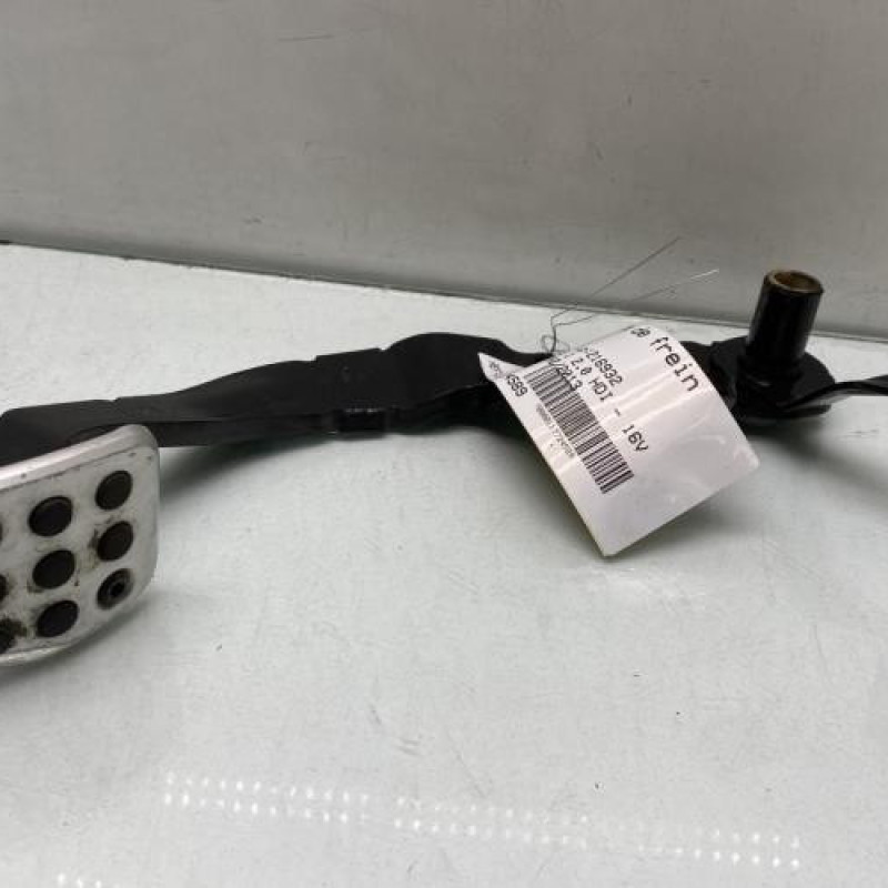 Pedale de frein CITROEN DS5 Photo n°1