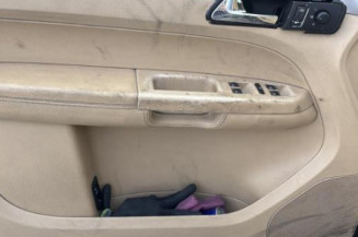 Serrure arriere gauche VOLKSWAGEN TOURAN 1