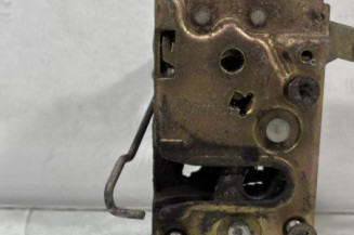 Serrure avant droit PEUGEOT 205 Photo n°1