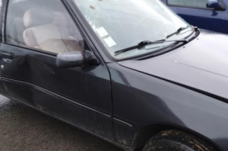 Serrure avant droit PEUGEOT 205