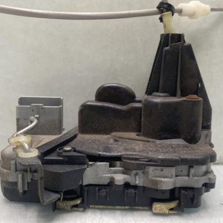 Serrure avant droit PEUGEOT 307