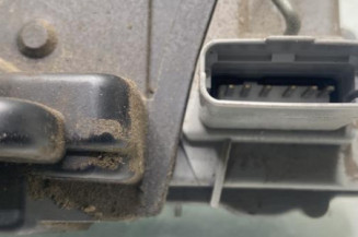 Serrure avant droit PEUGEOT 307