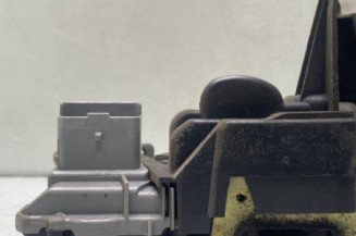 Serrure avant gauche PEUGEOT 307