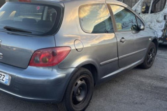 Serrure avant gauche PEUGEOT 307