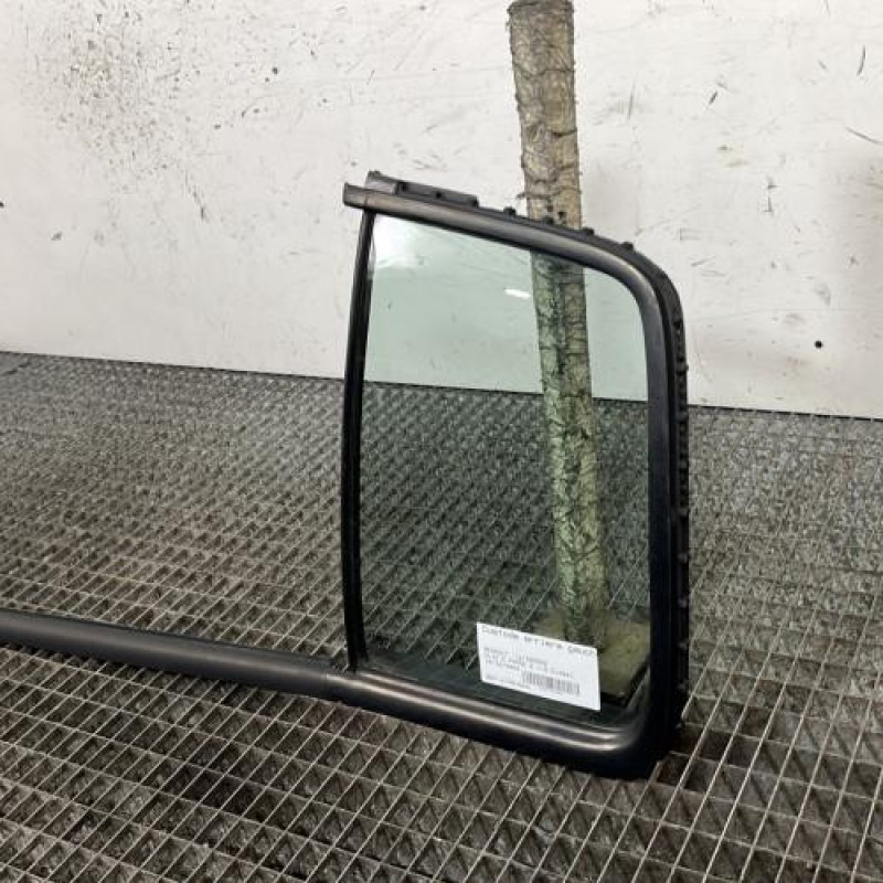 Custode arriere gauche (porte) RENAULT CLIO 2 Photo n°2