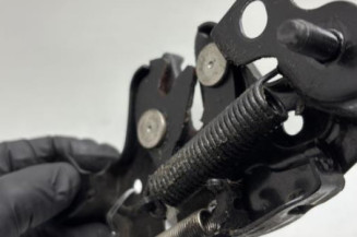 Fermeture de capot RENAULT KADJAR