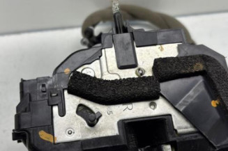 Serrure arriere droit RENAULT KADJAR