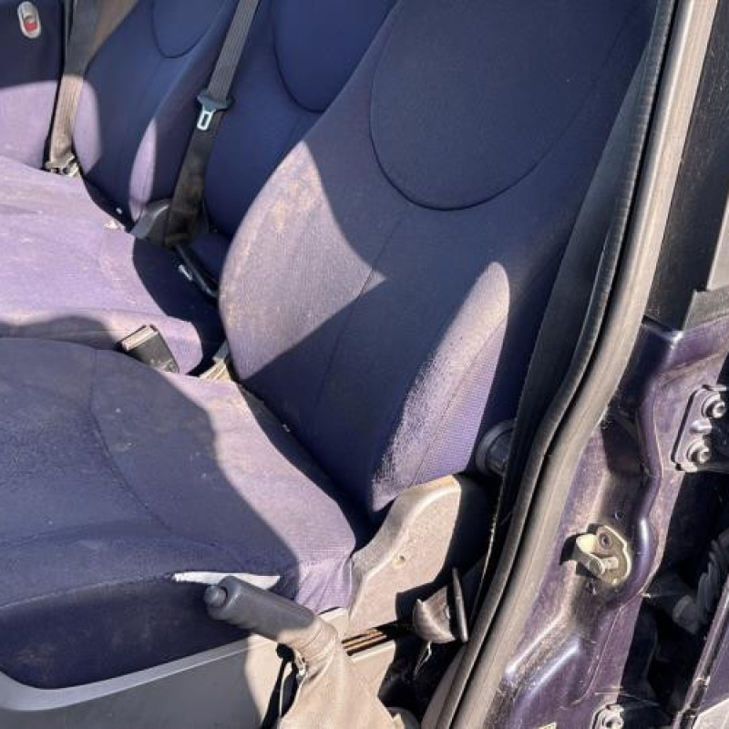 Serrure avant gauche FIAT MULTIPLA Photo n°16