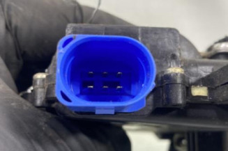 Serrure arriere droit VOLKSWAGEN POLO 4