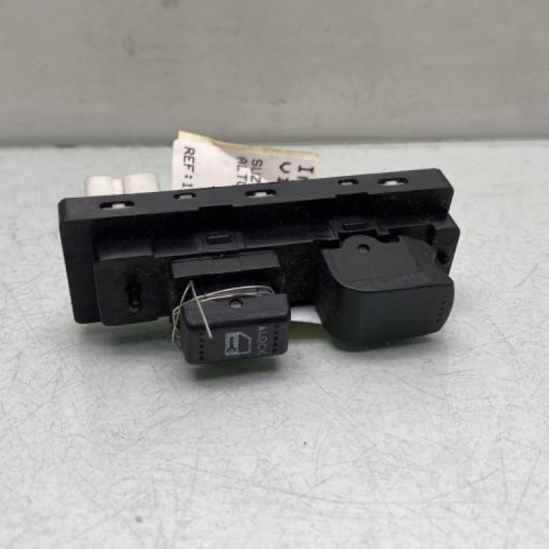 Interrupteur de leve vitre avant gauche SUZUKI ALTO 3 Photo n°1