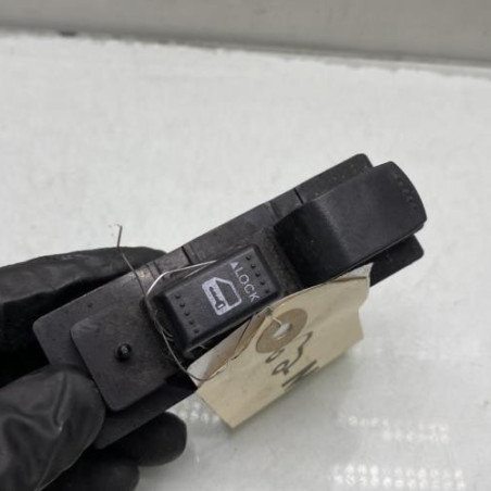 Interrupteur de leve vitre avant gauche SUZUKI ALTO 3