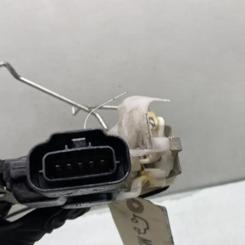 Serrure avant gauche SUZUKI ALTO 3 Photo n°5