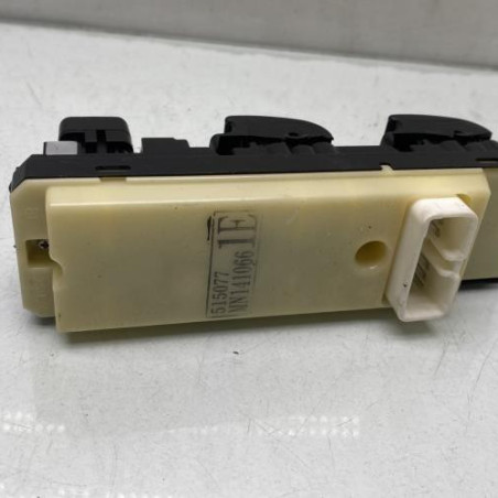 Interrupteur de leve vitre avant gauche MITSUBISHI GRANDIS