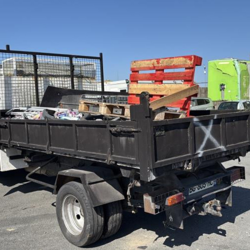 Custode avant gauche (porte) RENAULT MASCOTT Photo n°10