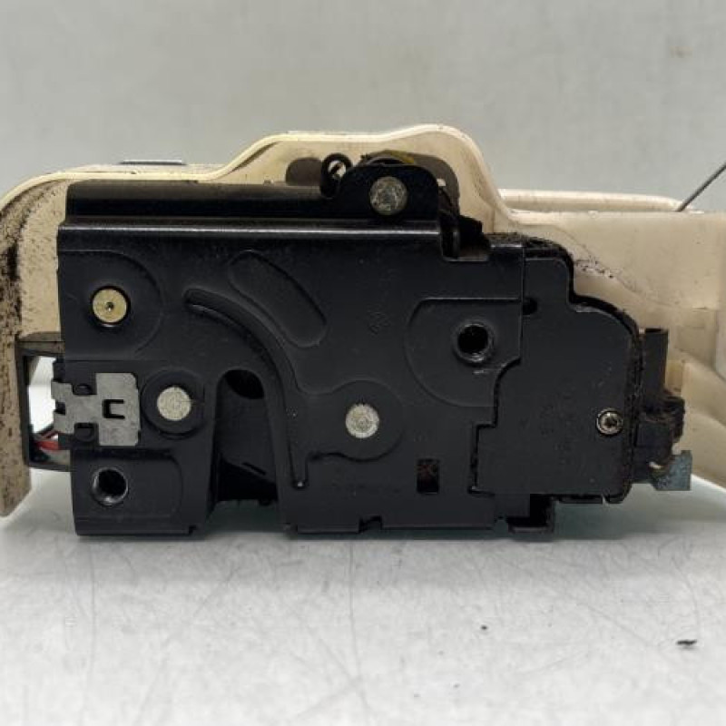 Serrure avant gauche VOLKSWAGEN TOURAN 1 Photo n°3