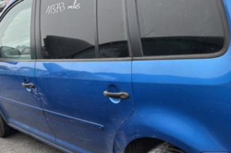 Serrure avant gauche VOLKSWAGEN TOURAN 1