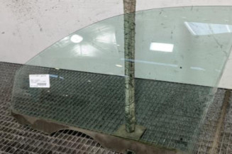 Vitre avant gauche SKODA FABIA 1