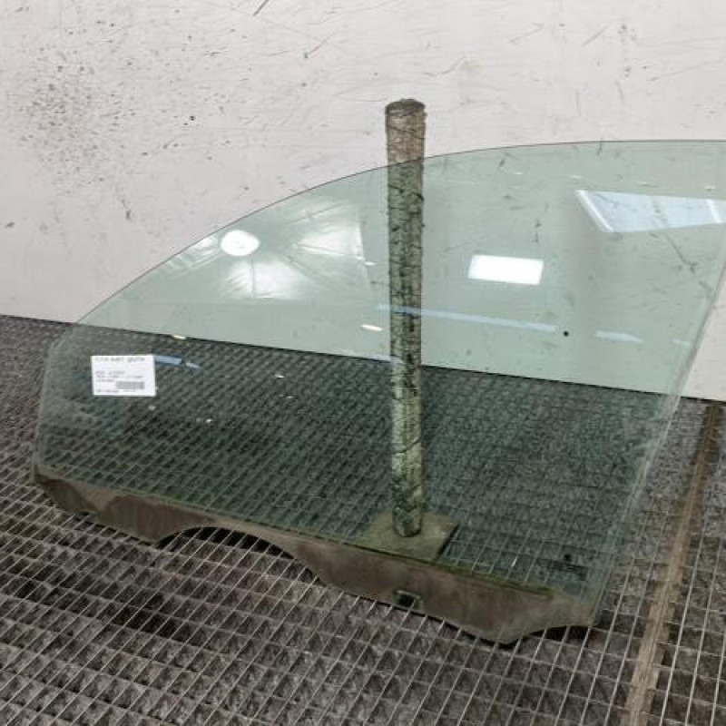 Vitre avant gauche SKODA FABIA 1 Photo n°3