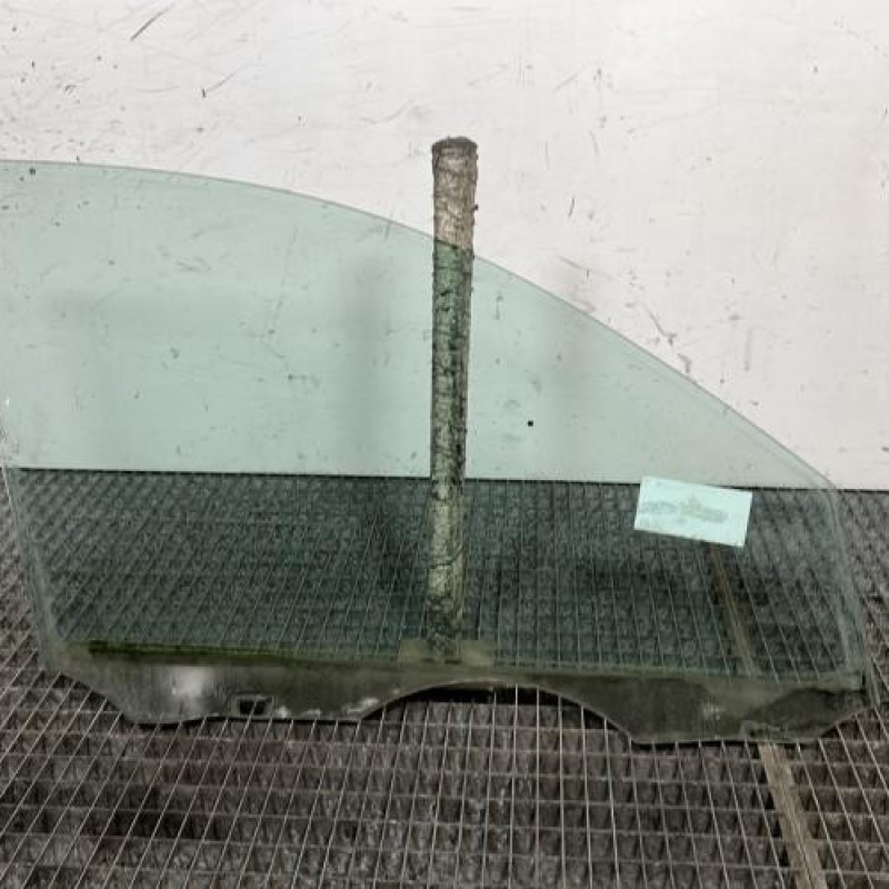 Vitre avant gauche SKODA FABIA 1 Photo n°4